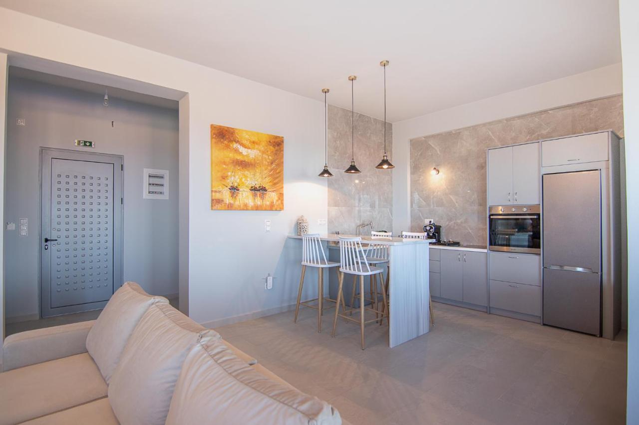 Georgianna'S Suite With Private Pool , 'Greysuite' Kómboi Buitenkant foto