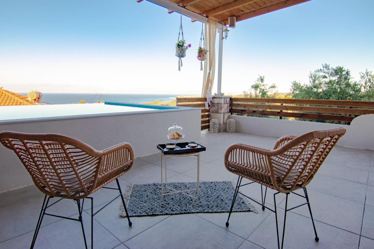 Georgianna'S Suite With Private Pool , 'Greysuite' Kómboi Buitenkant foto